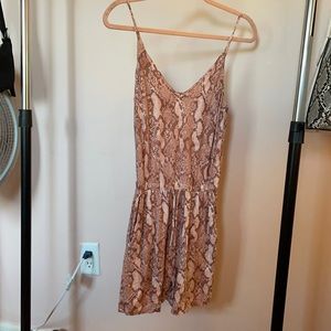H&M romper size XS